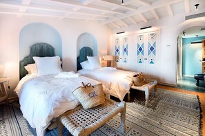 4 bedrooms, iron/ironing board, free WiFi - My Rental Homes | Villa Gem with sea view and pool (Soller)