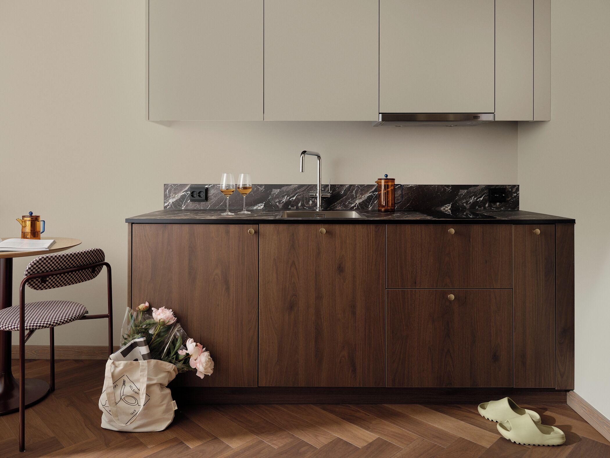 Comfort Double Room | Private kitchen | Fridge, microwave, oven, stovetop