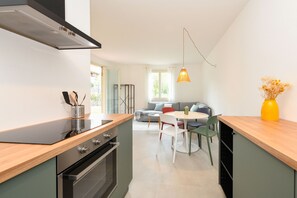 Kühlschrank, Mikrowelle, Geschirrspüler