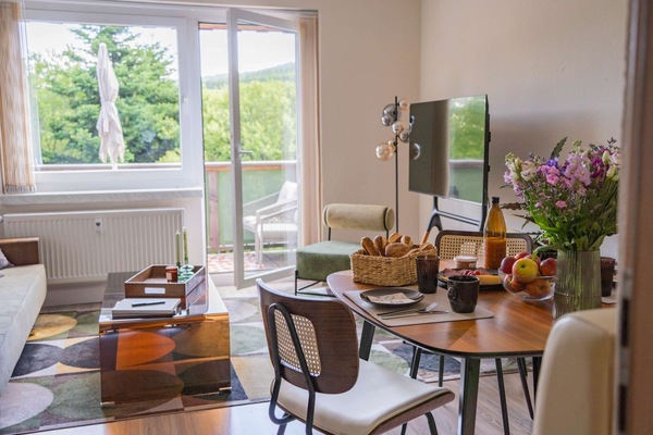 Televisie, boeken en een stereo