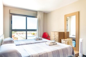 3 chambres, fer et planche à repasser, Wi-Fi