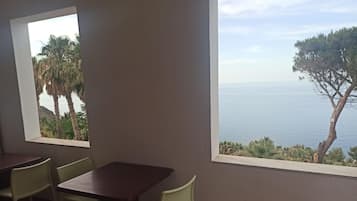 Apartment, 1 Bedroom | Terrace/patio