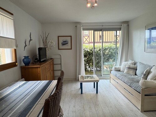 Appartement 2 pièces près de la plage avec parking à Cabourg