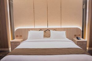 Grand-Zimmer | Schreibtisch, laptopgeeigneter Arbeitsplatz, kostenloses WLAN