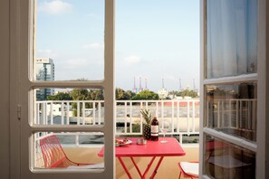 Balcony - Boho Studios & Apts in Mar Mikhael (Beirut)