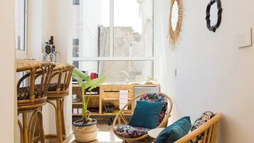 Boho3 - Eartha | Näkymä kaupungille