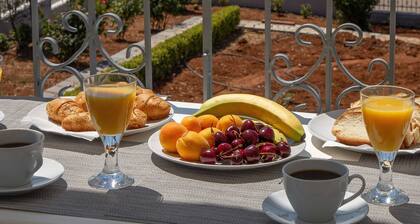 Villa with S. Pool Theologos by GHH