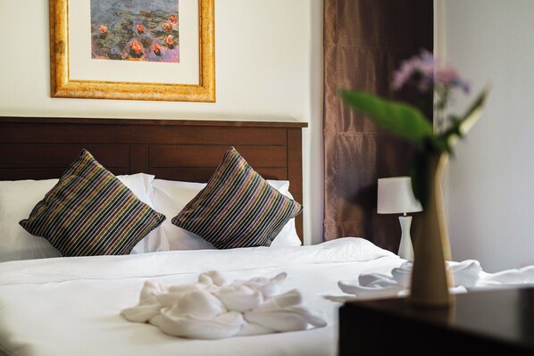 3 Schlafzimmer, Bügeleisen/Bügelbrett, Bettwäsche