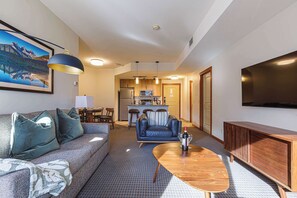 Smart TV, fireplace, offices