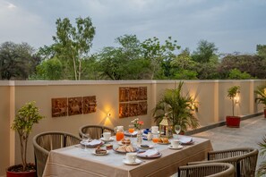 Free daily English breakfast  - Chez Lavania A Boutique stay (Udaipur)