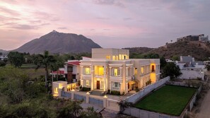 Front of property - Chez Lavania A Boutique stay (Udaipur)