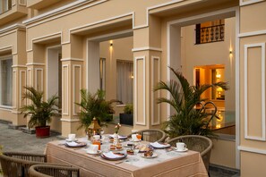 Restaurant - Chez Lavania A Boutique stay (Udaipur)