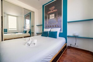 1 chambre, fer et planche à repasser, accès Internet, draps fournis