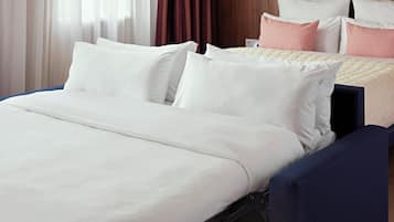 Deluxe-Studio | Hochwertige Bettwaren, Minibar, Zimmersafe