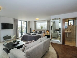 1 soverom, individuelt dekorert og individuelt innredet