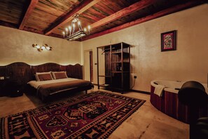 Premium bedding, minibar, in-room safe, blackout curtains - My Cappadocia Stone House (Nevsehir)