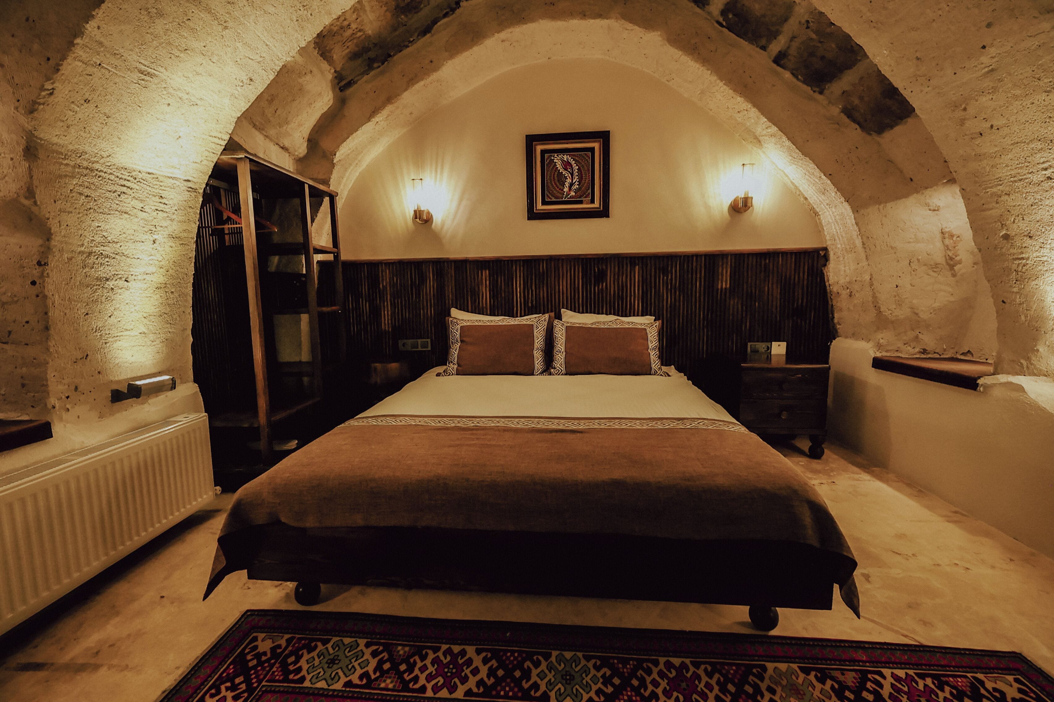 Chambre Supérieure, vue cour intérieure | Literie de qualité supérieure, minibar, coffres-forts dans les chambres