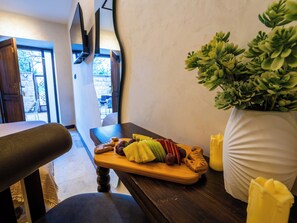 Deluxe Room | Interior detail