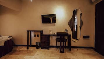 King Suite | Ropa de cama de alta calidad y minibar