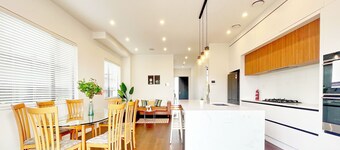 Spacious 7 BRs & 4.5 BHs house on Longhorn Drive