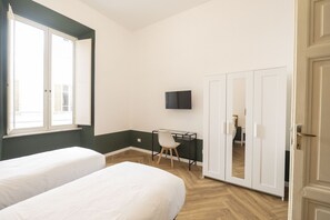 2 bedrooms, iron/ironing board