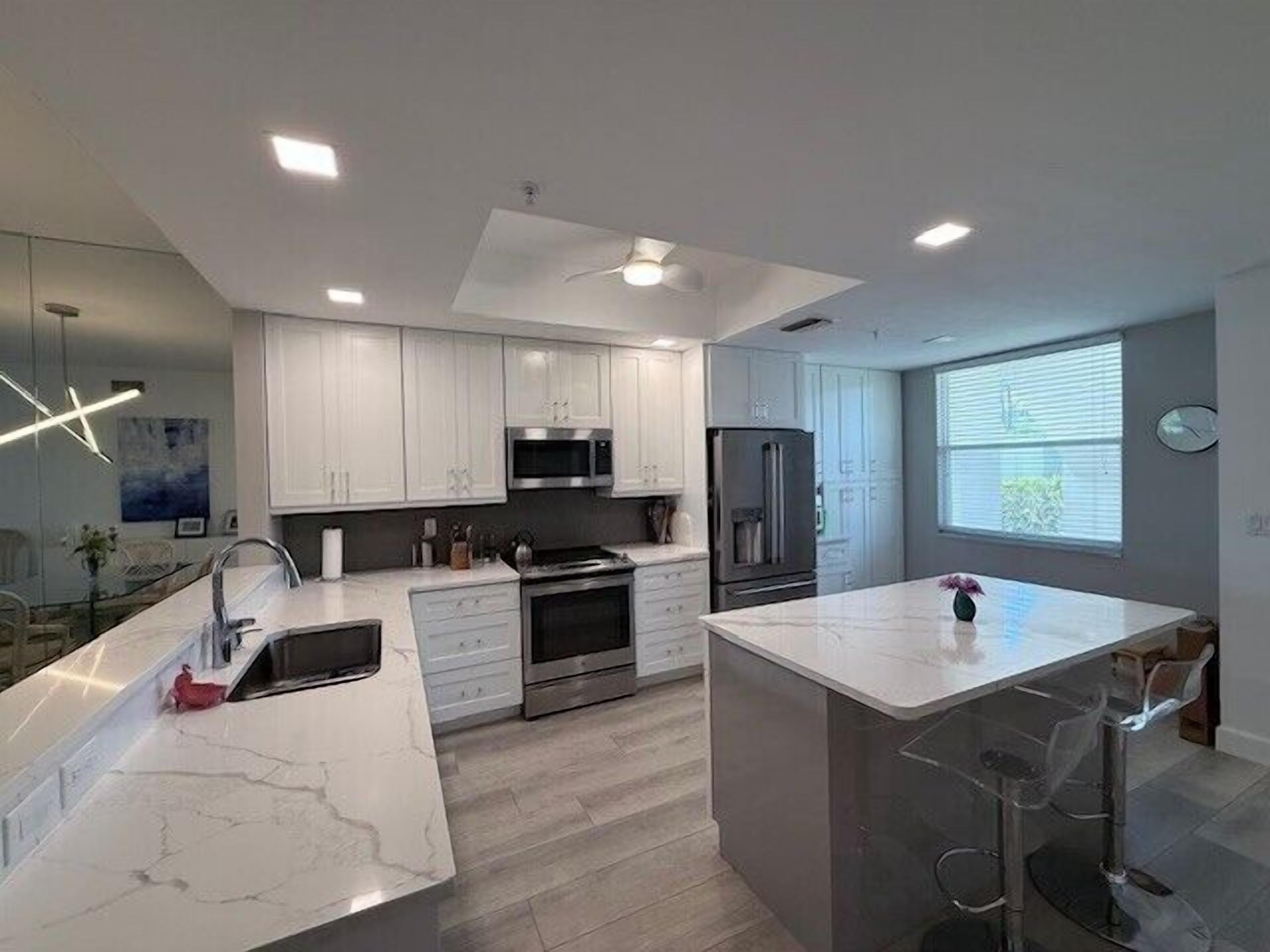 微波炉、炉灶、洗碗机、厨具/餐具