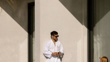 Cabana Suite with Private Pool | Egyptian cotton sheets, premium bedding, down comforters