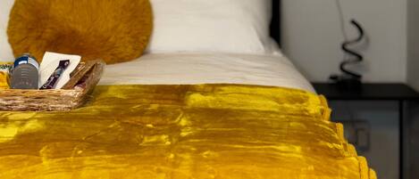 1 soverom, strykejern/-brett, wi-fi (inkludert) og sengetøy