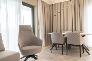 Dining - Penthouse Premium H1-4 - Holiday apartment at Yachthafen Barth (Barth)