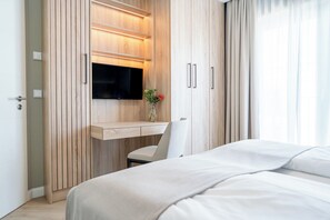 2 bedrooms, in-room safe, iron/ironing board, travel cot - Penthouse Premium H1-4 - Holiday apartment at Yachthafen Barth (Barth)