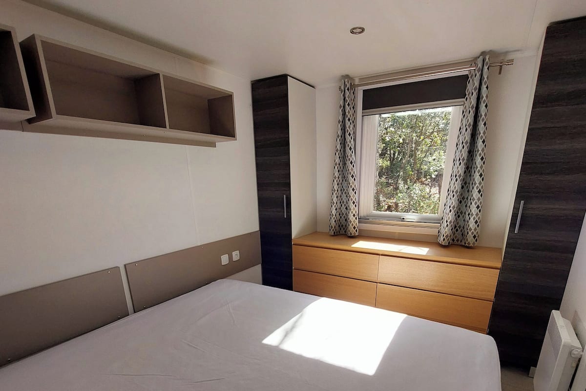 G06 : Prestige - 2ch 4pers | 3 bedrooms, individually decorated, individually furnished, free WiFi