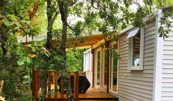 T04 : Prestige - 3ch 6pers | 露台/庭院