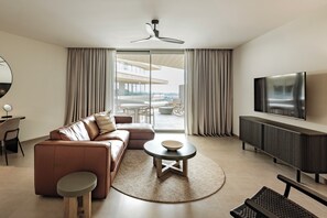 Apartamento, 2 habitaciones, balcón, vistas al valle | Caja fuerte, escritorio, espacio para trabajar con un portátil