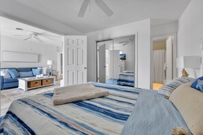 2 bedrooms, iron/ironing board, internet