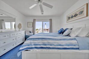 2 bedrooms, iron/ironing board, Internet - New For 2025! Modern 2 Bed 2 Bath Condo with Hot Tub in Private Courtyard! (Ocean City)