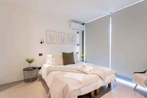 2 chambres, fer et planche à repasser, Wi-Fi, draps fournis