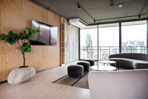 TV, offices