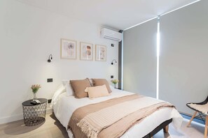 2 slaapkamers, een strijkplank/strijkijzer, wifi, beddengoed