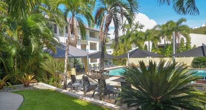 Seascape Holidays at Plaza Resort 2 Bed 2 Bath