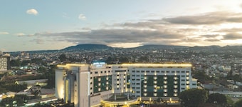ARTOTEL Suites Aquila Bandung