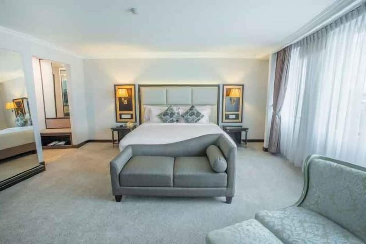 Schreibtisch, kostenloses WLAN, Bettwäsche