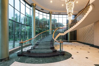ARTOTEL Suites Aquila Bandung