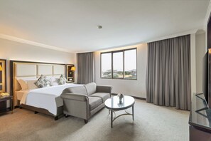 Solitere Suite | 1 camera, una scrivania, Wi-Fi gratuito