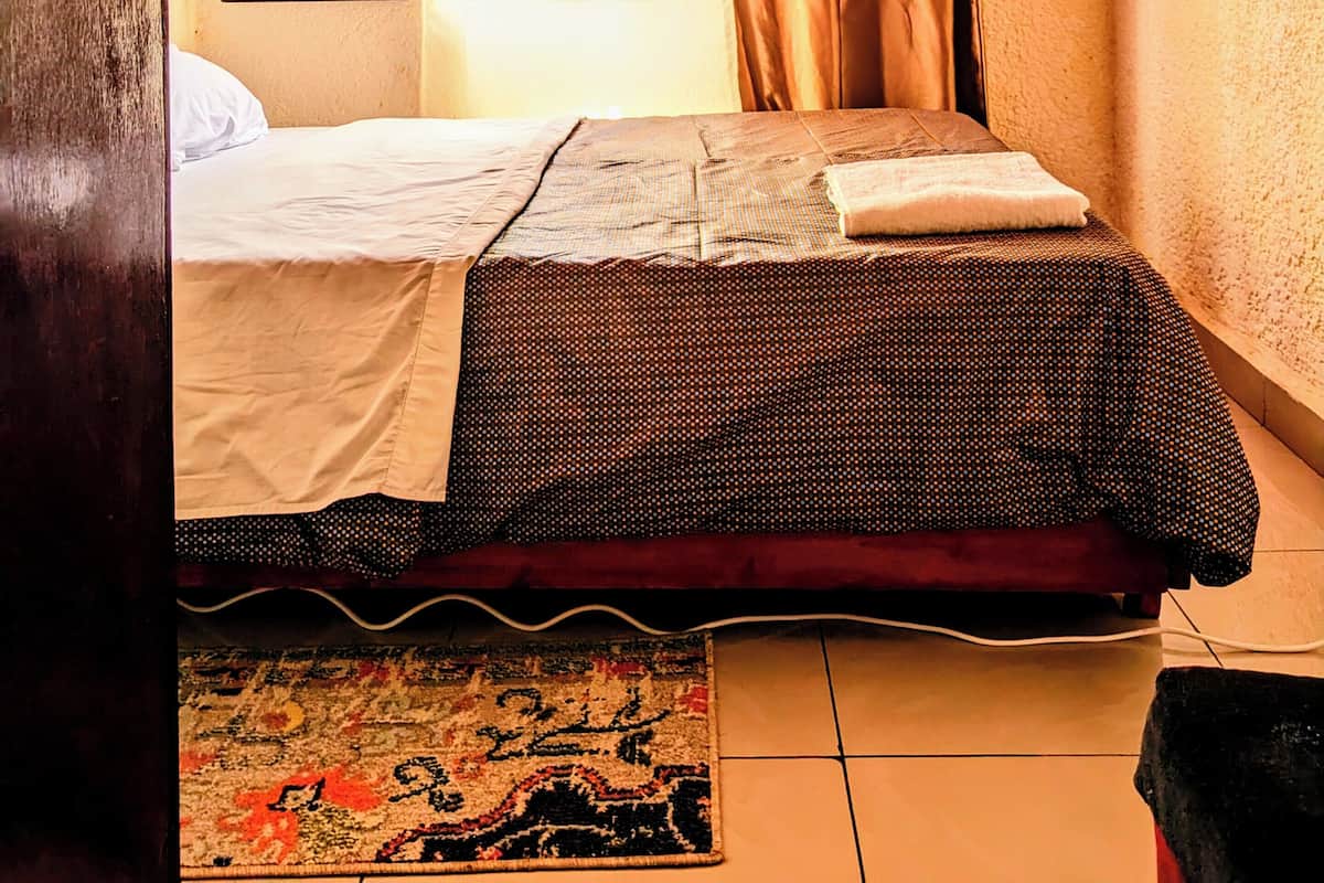 Double Room | Free WiFi