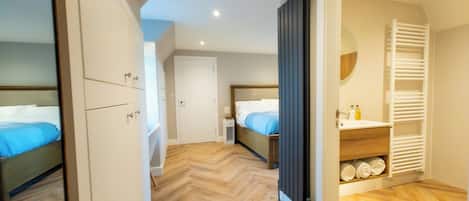 1 chambre, fer et planche Ă repasser, lit parapluie, Wi-Fi gratuit