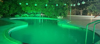 Evergreen Farms