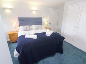 2 室のベッドルーム、客室ごとに異なる装飾、客室ごとに異なるインテリア、WiFi (無料)