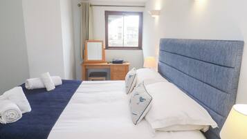 2 bedrooms, individually decorated, individually furnished, free WiFi