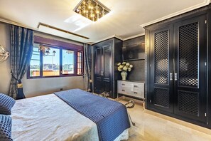 2 dormitorios, escritorio, tabla de planchar con plancha y wifi gratis