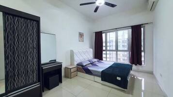 3 chambres, fer et planche Ă  repasser, Wi-Fi, draps fournis
